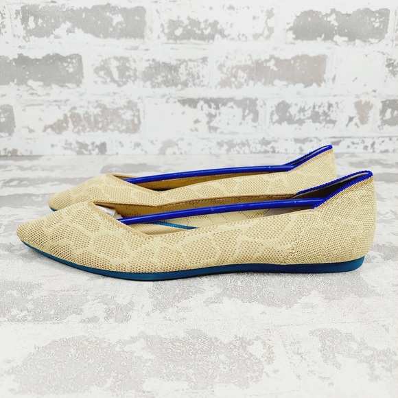 NEW Rothy's The Flat Safari Yellow Giraffe Round Toe Slip On Loafers E184
